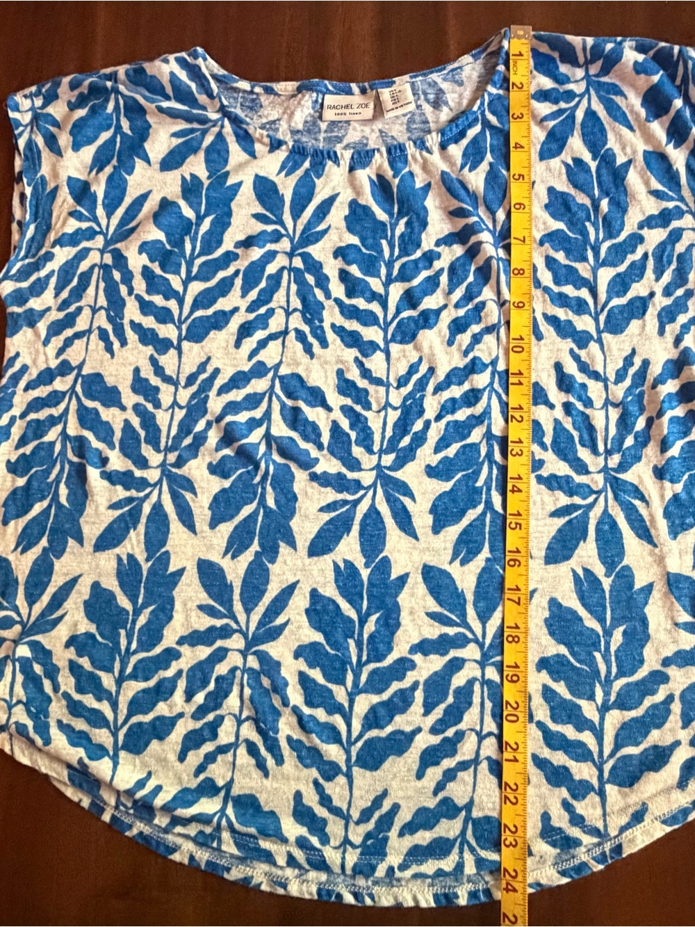 Rachel Zoe Cream Linen Tee with Bold Blue Leaf Print - Picture 5 of 8